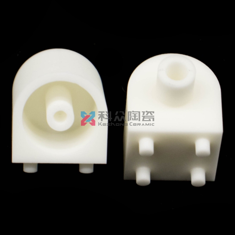 氧（yǎng）化鋁陶瓷（cí）零部件（jiàn）